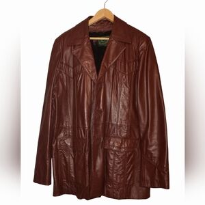 1970s Harbour Park Black Leather Jacket Size 46T Womens Wine Color
